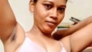 xx video Desi maid live from house owners PC